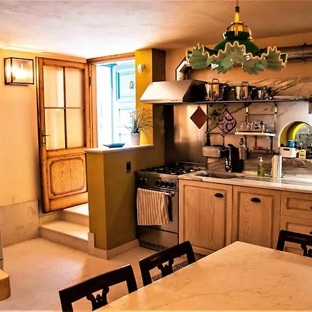Borgo Delle Meraviglie - Oasi Tra Mare E Montagna * Luni